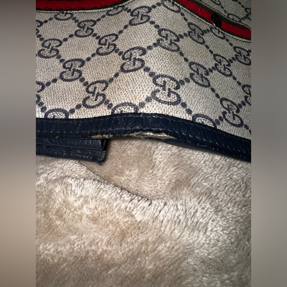 Gucci authentic 1970 supreme canva wallet - Picture 8 of 14
